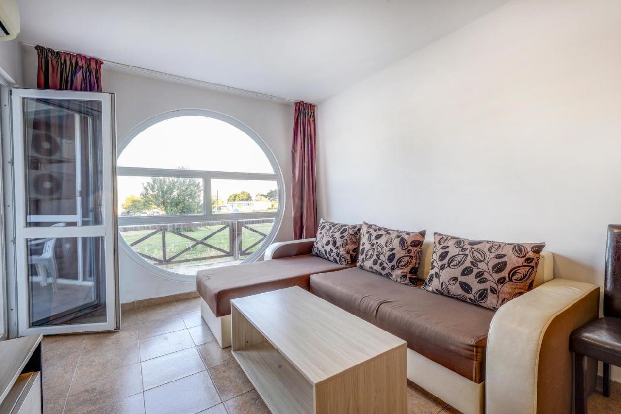 Saint George Hotel 1 Balchik Exterior photo